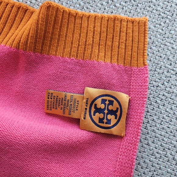 Scarves - Picture 2 of 2